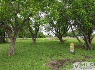 531 Stutts Dr, San Antonio, TX 78219