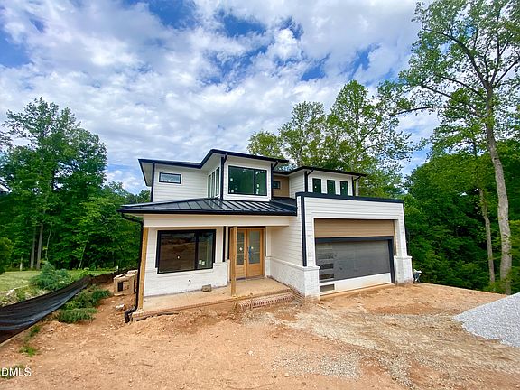 2nd image of 209 Red Cardinal Ct