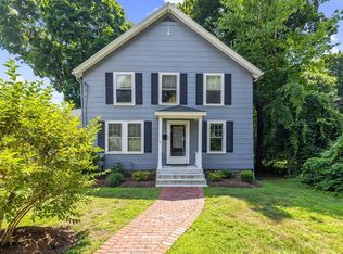 6 Independence Ave, Lexington, MA 02421