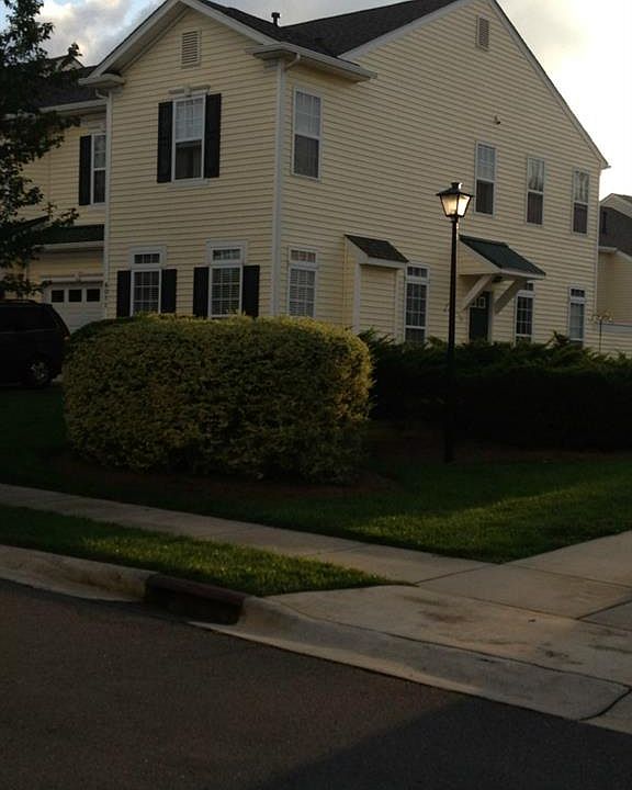 1st image of 6011 Blackheath Dr Unit 344/22