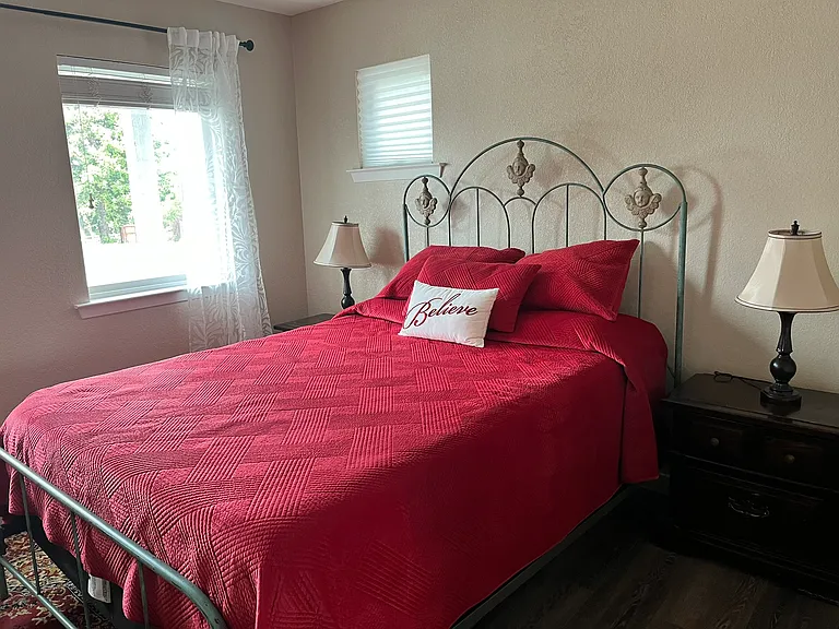 906 Mustang Ct #2 — Photo 10