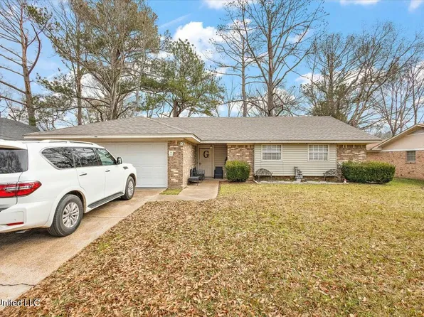 5220 Sedgwick Dr, Jackson, MS 39211