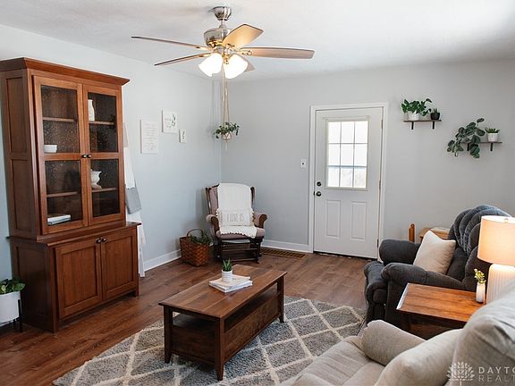 4th image of 7550 N Crescent Rd