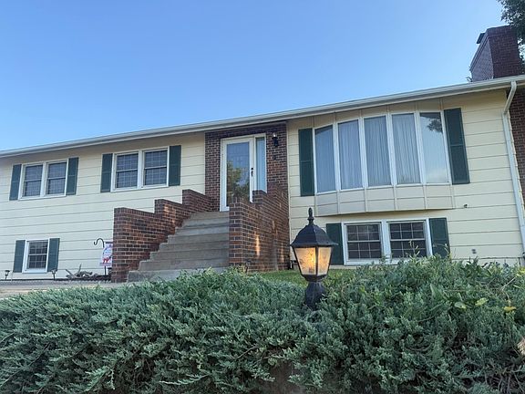 2nd image of 1501 S Adams St