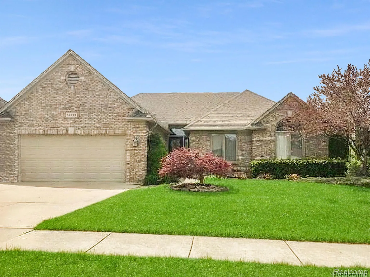 54735 Berryfield Dr photo 1