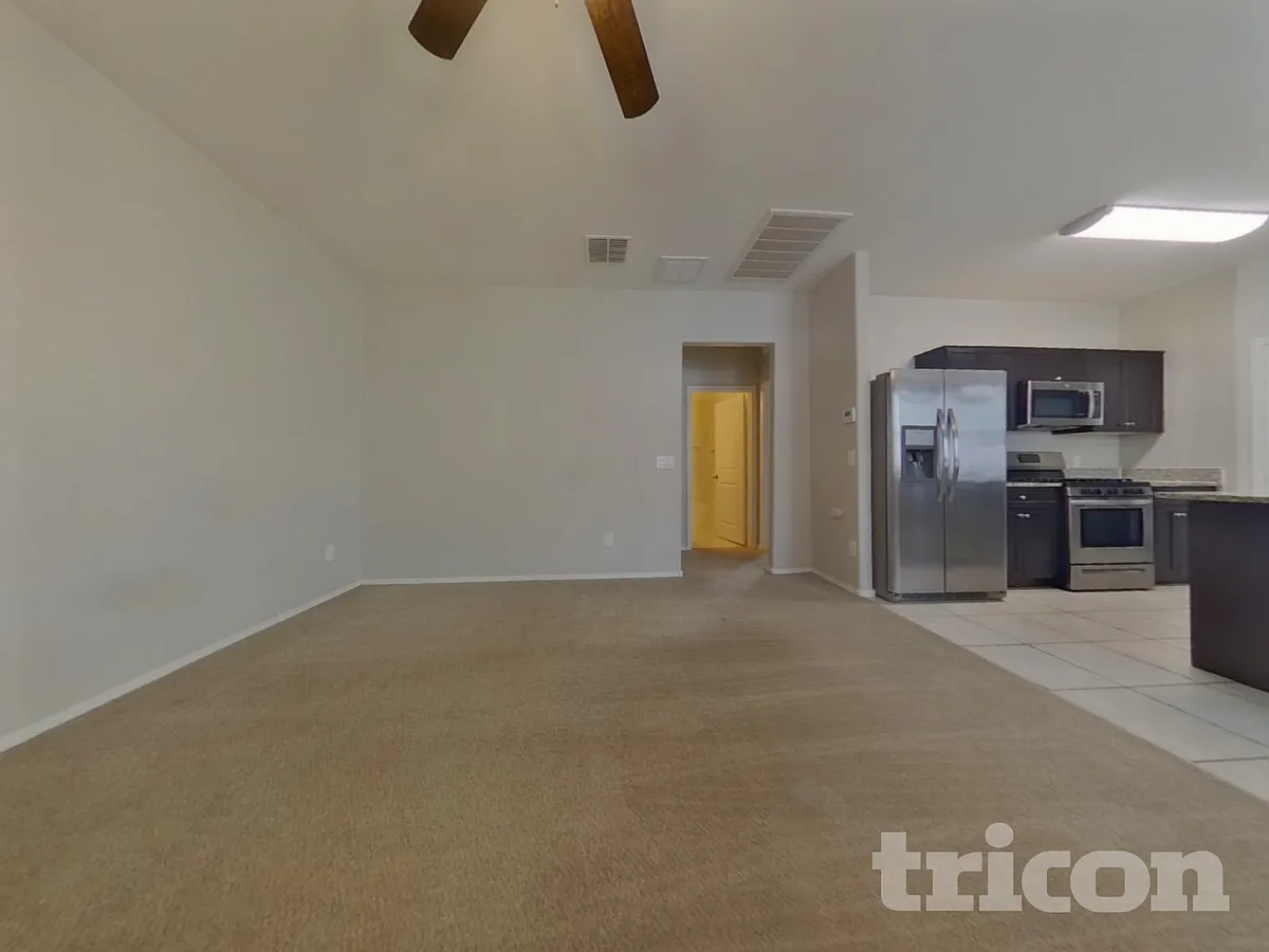 Building Photo - 29964 W Mulberry Dr