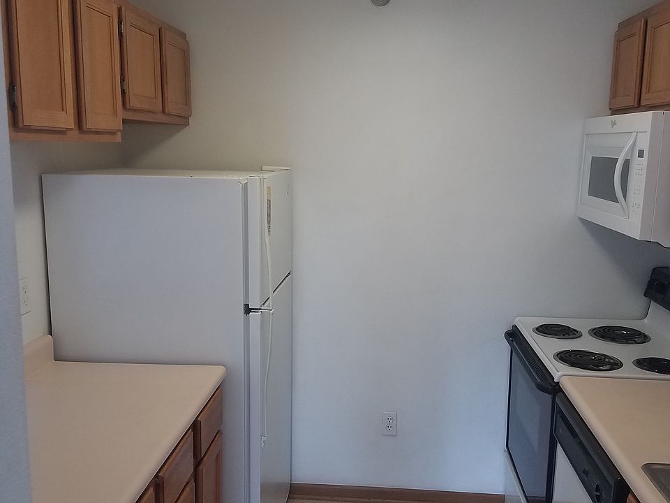 2nd image of 600 Squaw Creek Dr Unit 221