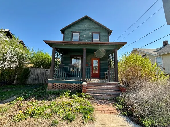 107 Lincoln Ave, Council Bluffs, IA 51503