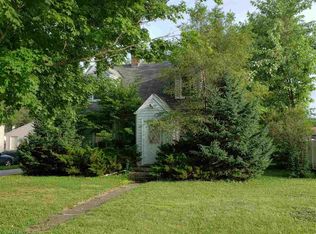 513 Superior Ave, Machesney Park, IL 61115
