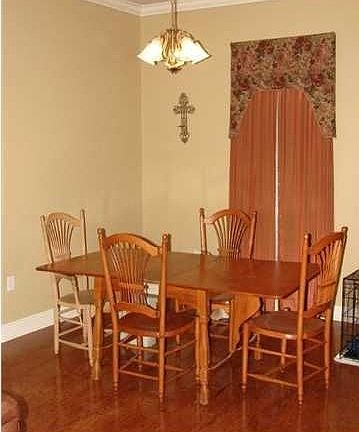 5th image of 35078 Oak Place Dr