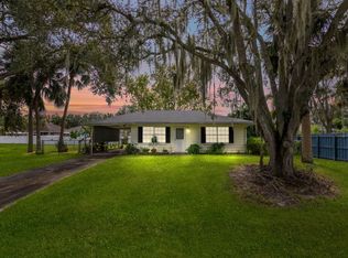713 Dempsey Ave, Sebastian, FL 32958