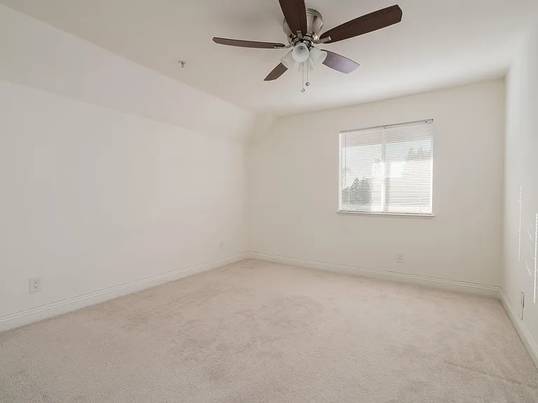 3550 Lebon Dr #6425 — Photo 14