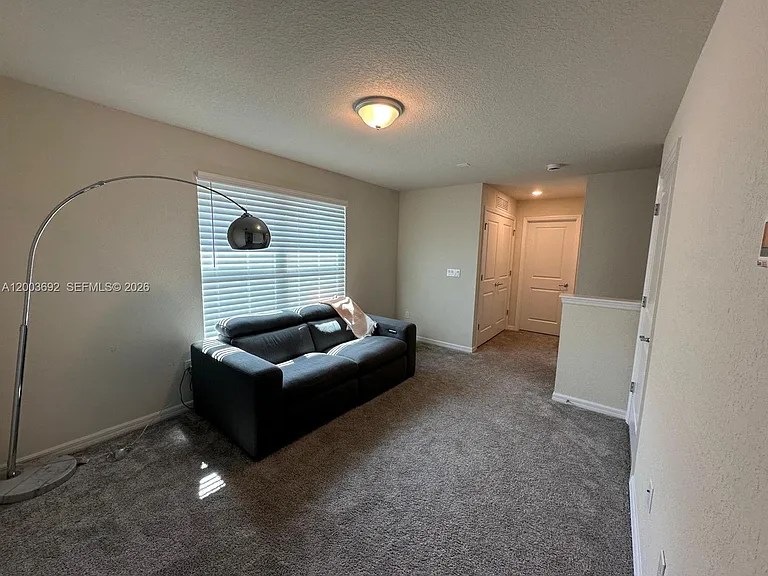 3235 Watercress Dr — Photo 11