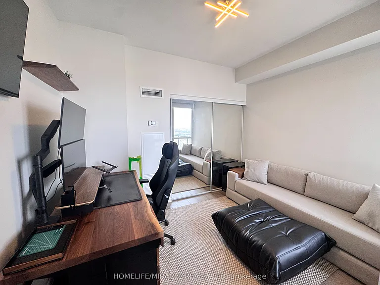 388 Prince Of Wales Dr #3406 — Photo 24
