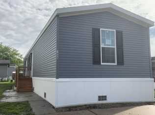 1856 Everest Dr, Monroe, MI 48161