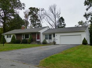 31 Mary Ann Dr, Worcester, MA 01606