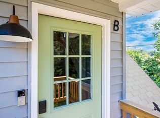 12 Horne Pl #B, Pt Wentworth, GA 31407