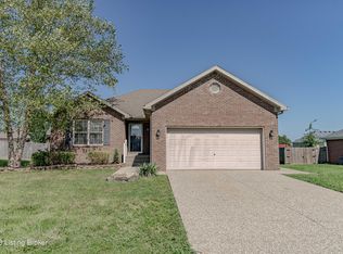 386 Fairway Dr, Mount Washington, KY 40047
