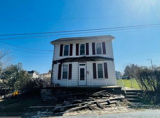 1032 Monroe St, Steelton, PA 17113