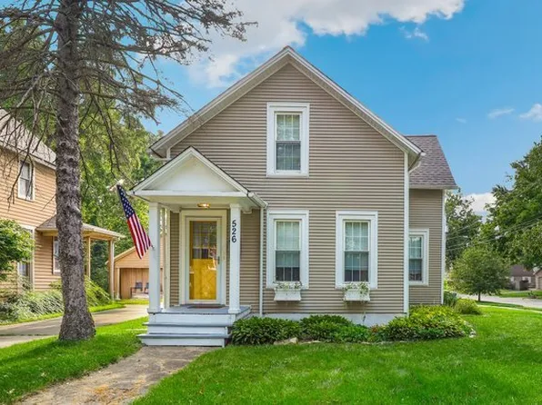 526 S Harrison St, Batavia, IL 60510