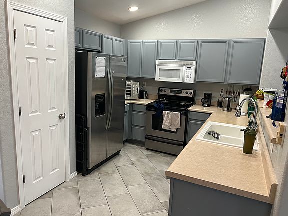 3rd image of 10408 Woodquail Dr NW