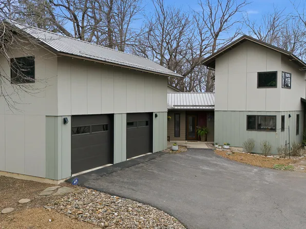 3115 Oakland St, Ames, IA 50014