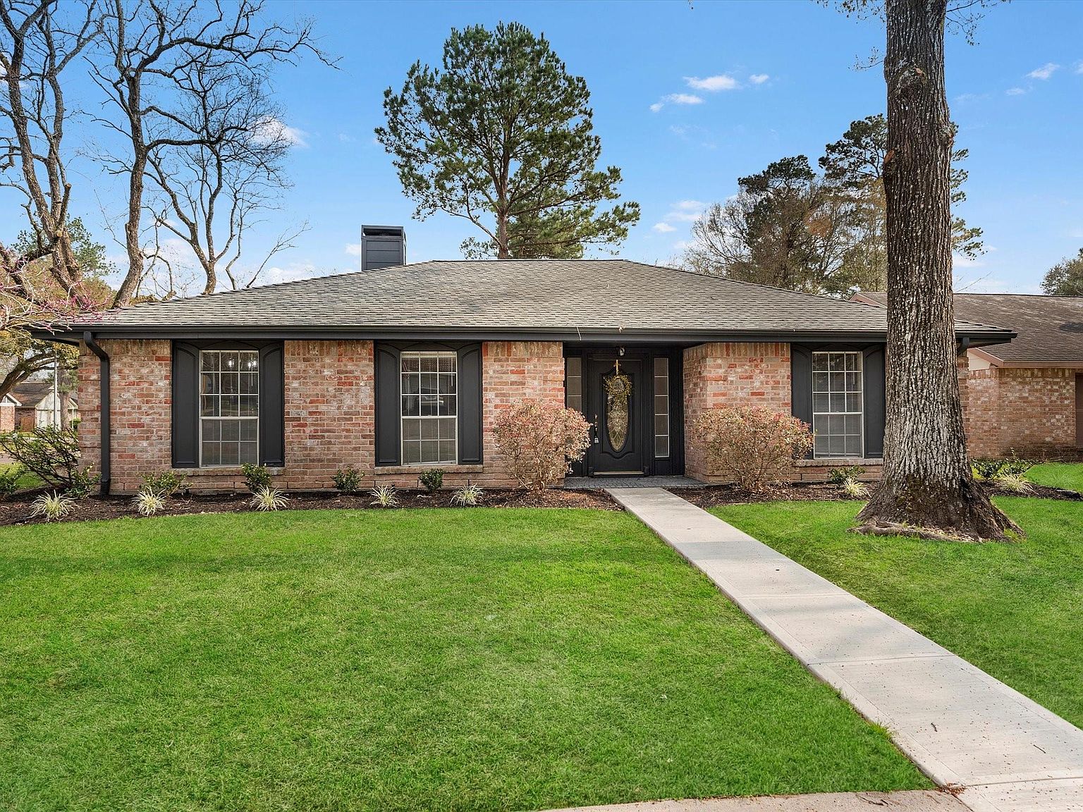 5534 Maplegate Dr, Spring, TX 77373 | Zillow