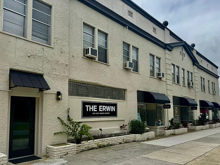 The Erwin — Photo 6