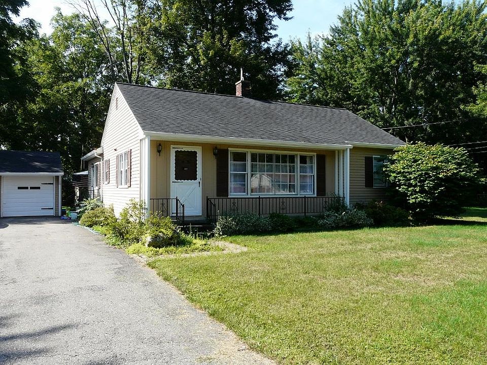 1st image of 866 Colebrook Dr