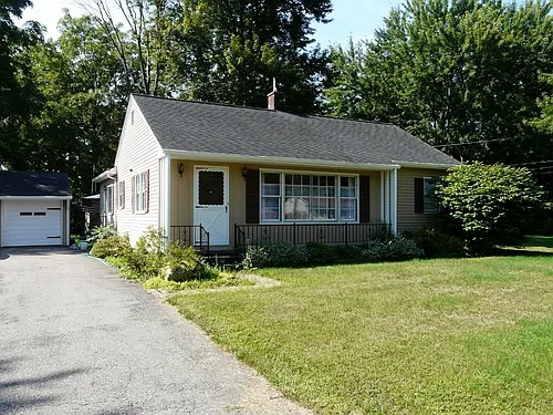 866 Colebrook Dr Photo 1