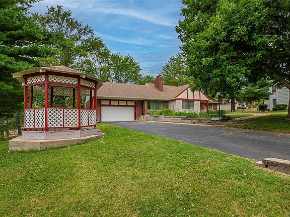 2nd image of 3114 Autumn Trace Dr