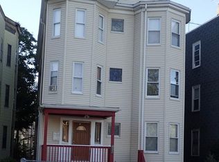 422 Bowdoin St, Dorchester, MA 02122