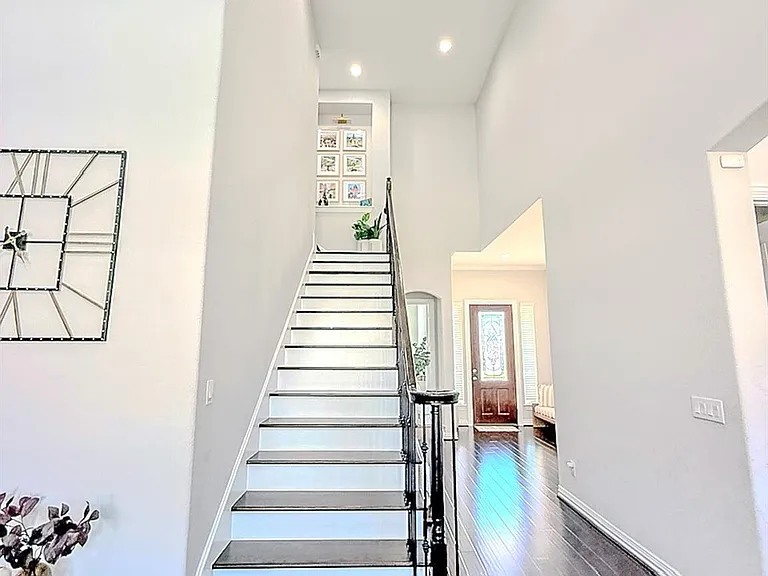 4301 Logan Ridge Dr — Photo 16