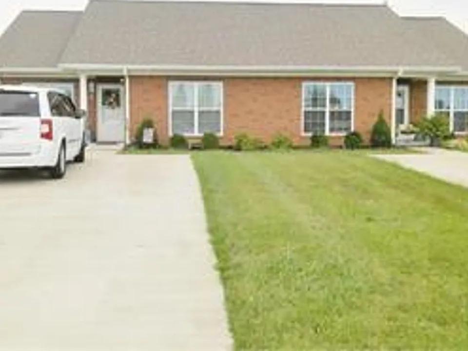115 Forbes Dr
