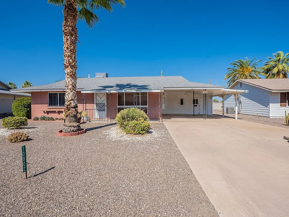 10802 W Hope Dr