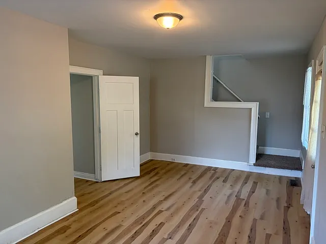 3670 Etna St — Photo 7