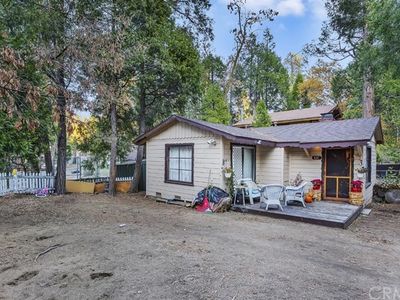 637 Friendly Ln, Crestline, CA, 92325