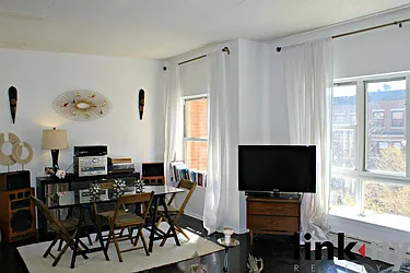 Rented by Link NY Realty