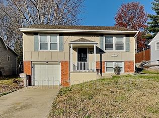 11210 E 10th St S, Independence, MO 64054
