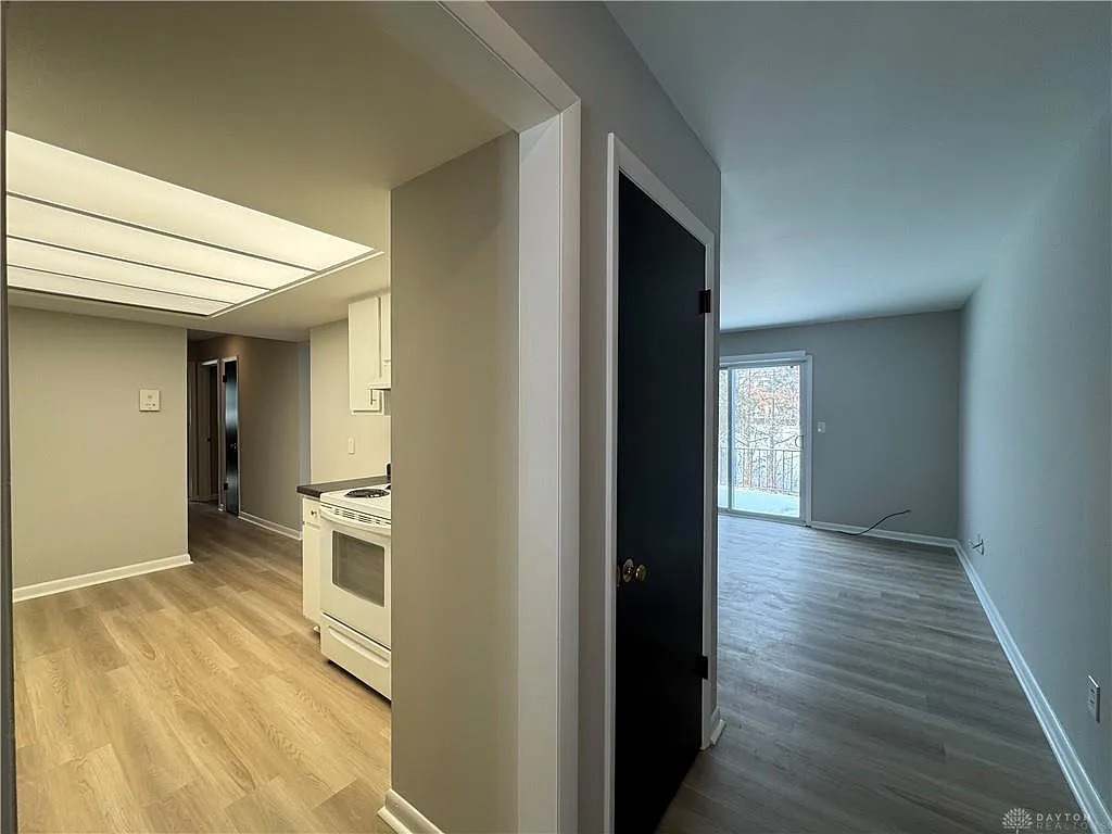 Building Photo - 30 Poinciana Dr #6