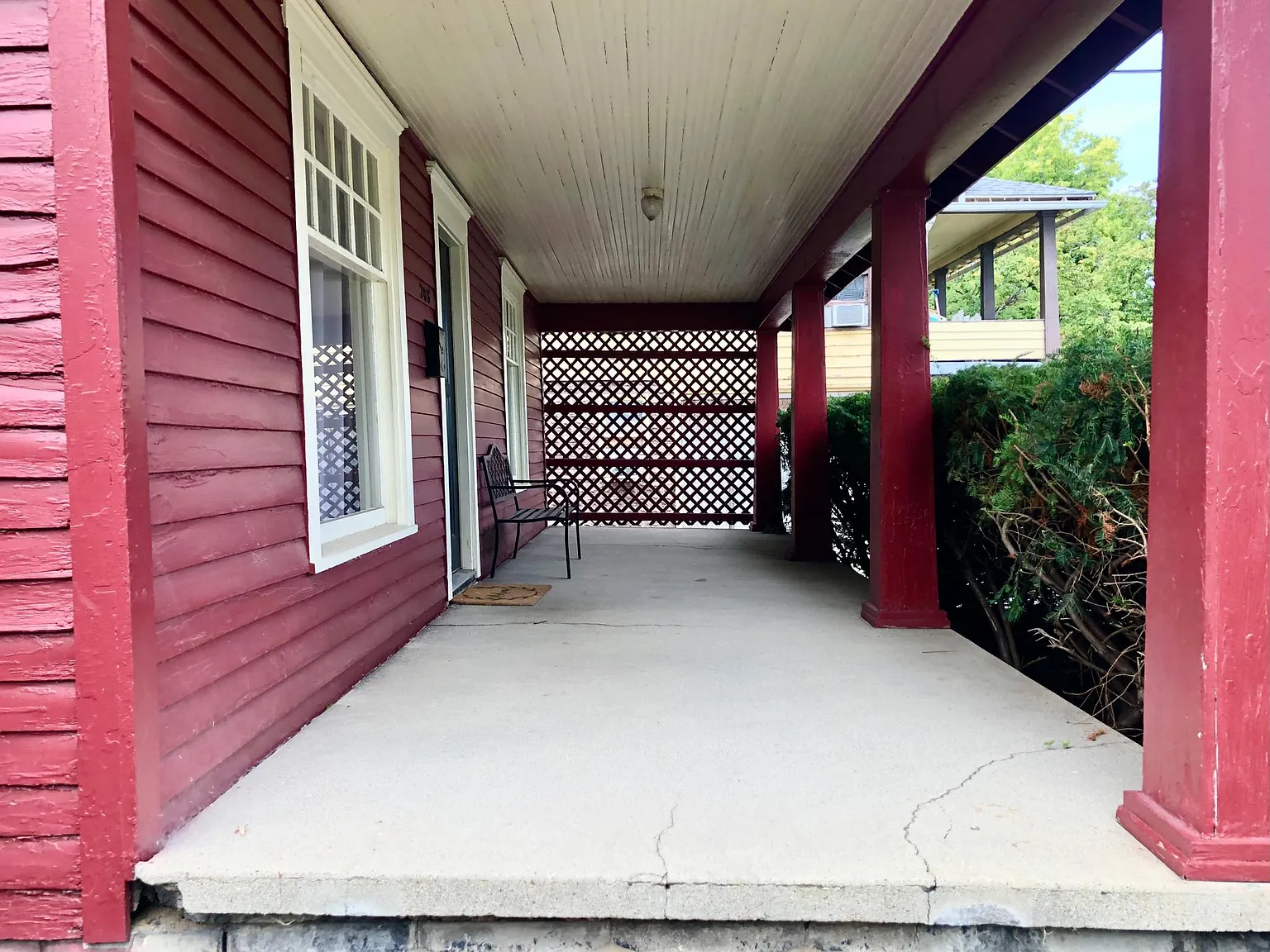 2 bed, 1168 sqft, $925 — Photo 3