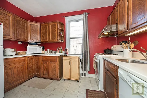 Sold by Halstead Real Estate | media 30