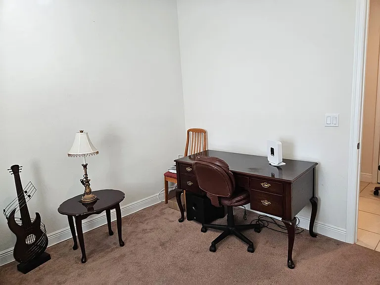 5768 NW Zenith Dr — Photo 13