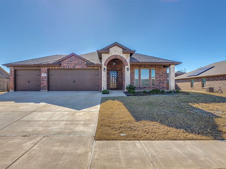 1st image of 1317 Pistachio Dr