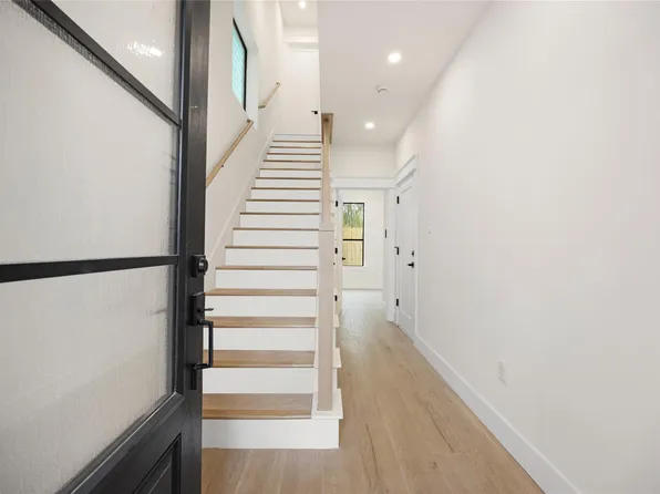 6328 Sidney St, Houston, TX 77021