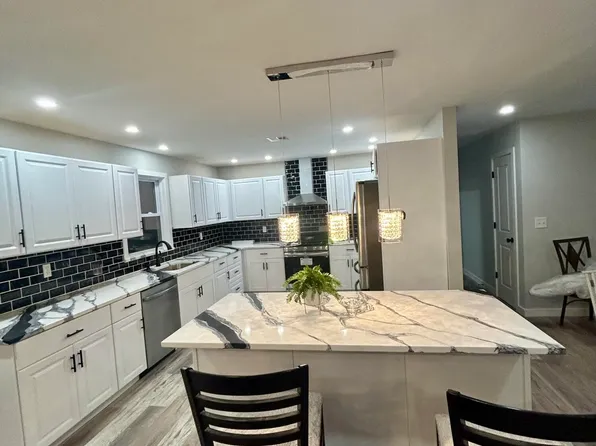 157 Lehigh Avenue, Manahawkin, NJ 08050