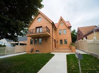 4808 192nd St, Fresh Meadows, NY 11365