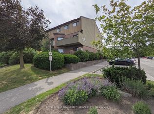 2035 S Millway Gate #12, Mississauga, ON L5L1R2