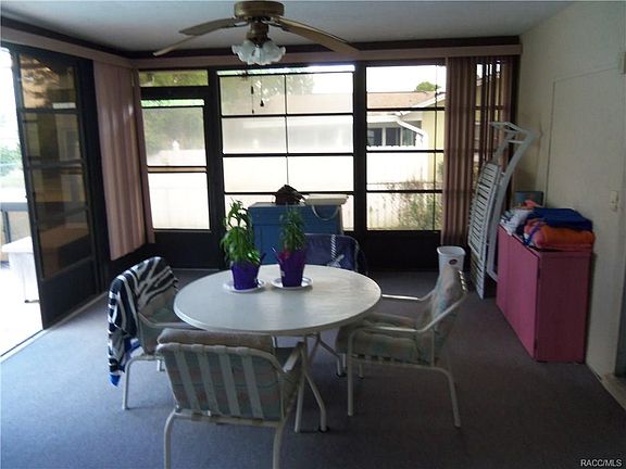 4th image of 3605 N Honeylocust Dr