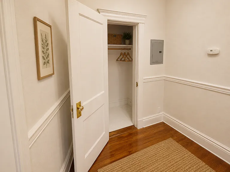 50 Walbridge St #4 — Photo 3
